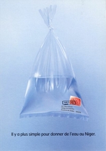  volvic_001.jpg